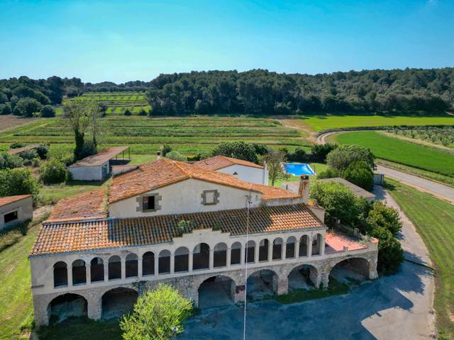 Finca rústica en Venta en Vial Camino en Forallac