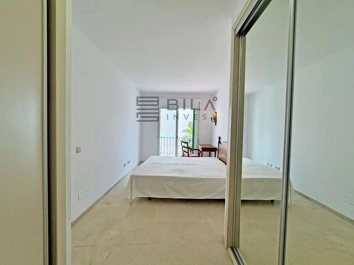 Bedroom of Flat for sale in Elviria - Cabopino