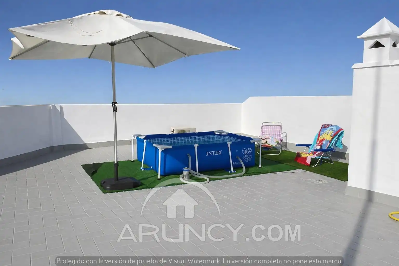 Swimming pool of Houses for sale in Alcalá de Guadaira  with Air Conditioner, Terrace and Storage room