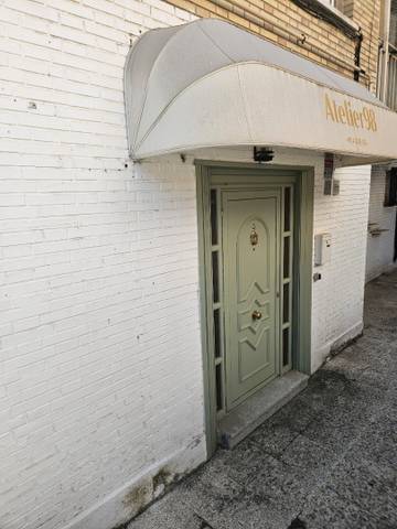 Local comercial en Alquiler en Calle de la Reina Mercedes, 19 en Pueblo