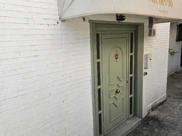 Business premises to rent in Calle de la Reina Mercedes 19