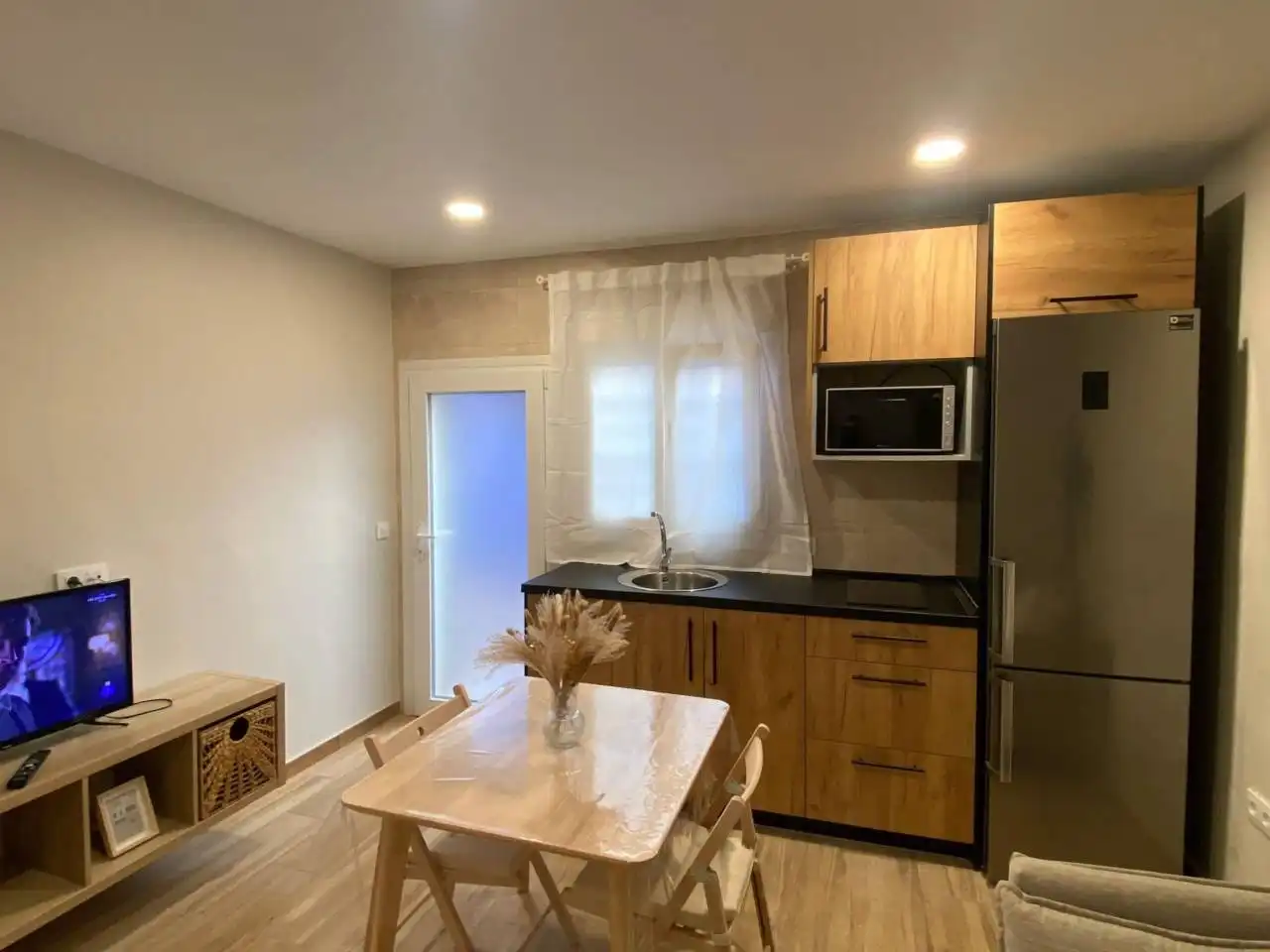 Küche von Wohnung zum Verkauf in La Línea de la Concepción mit Möbliert