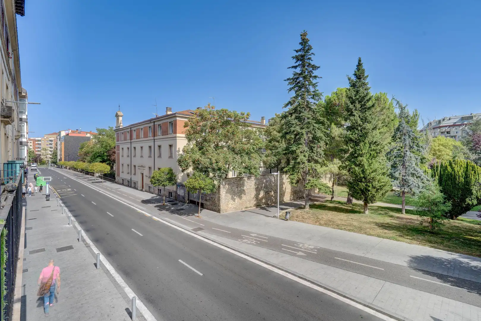 Vista exterior de Pis en venda en Vitoria - Gasteiz