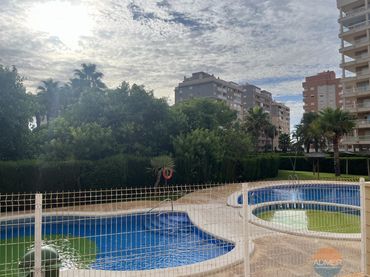 Apartament amb balcó en venda a Veneziola