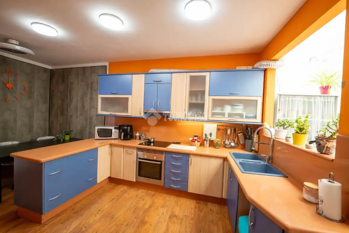 Cocina de Casa adosada en venta en Telde con Amueblado