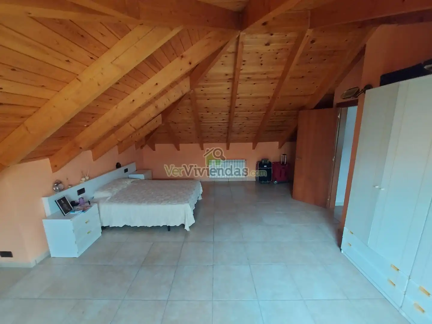 Casa o xalet en venda en Vallirana amb Aire condicionat, Calefacció i Jardí privat
