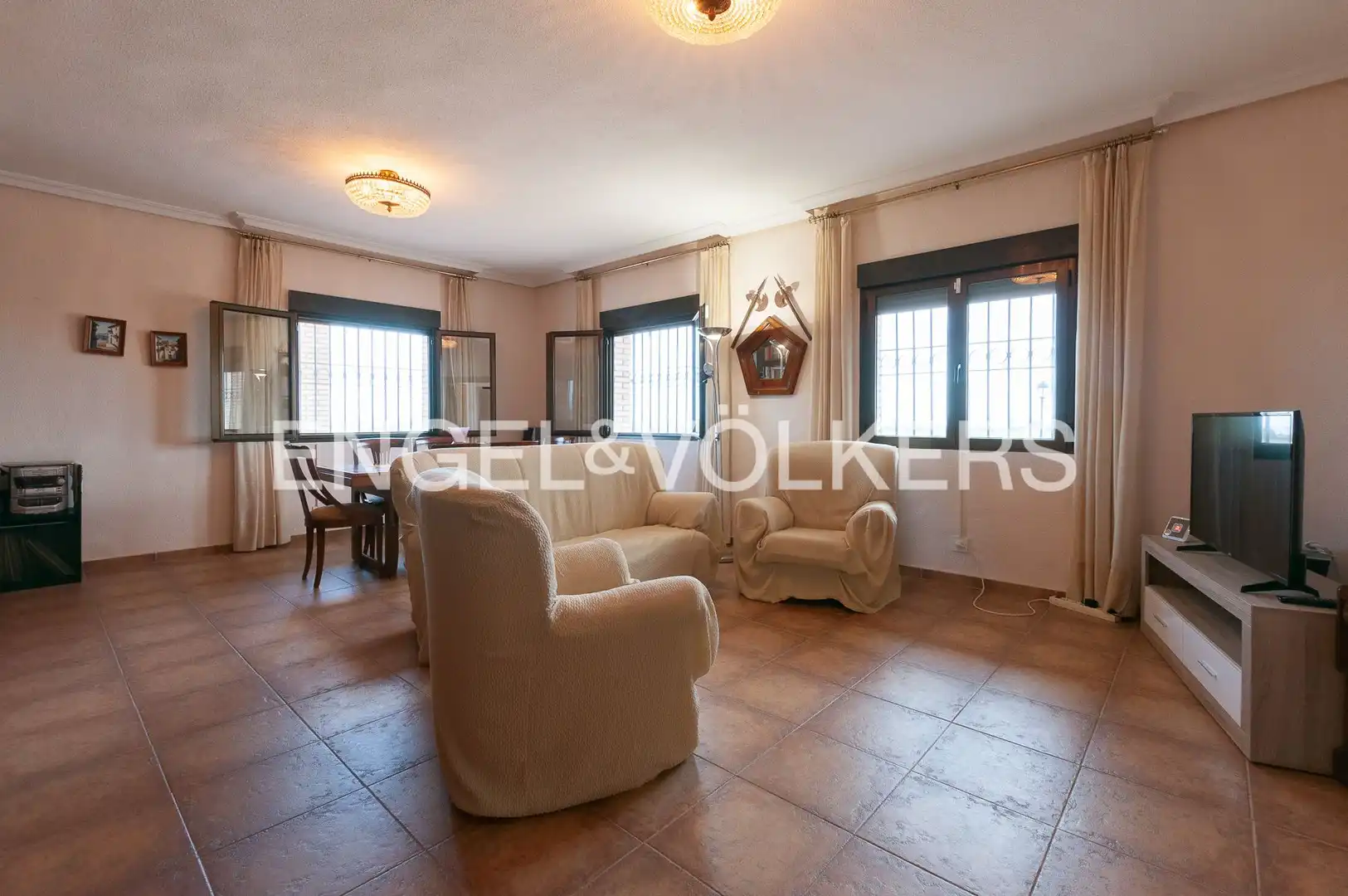 Sala de estar de Finca rústica en venta en Los Montesinos con Aire acondicionado, Calefacción y Piscina