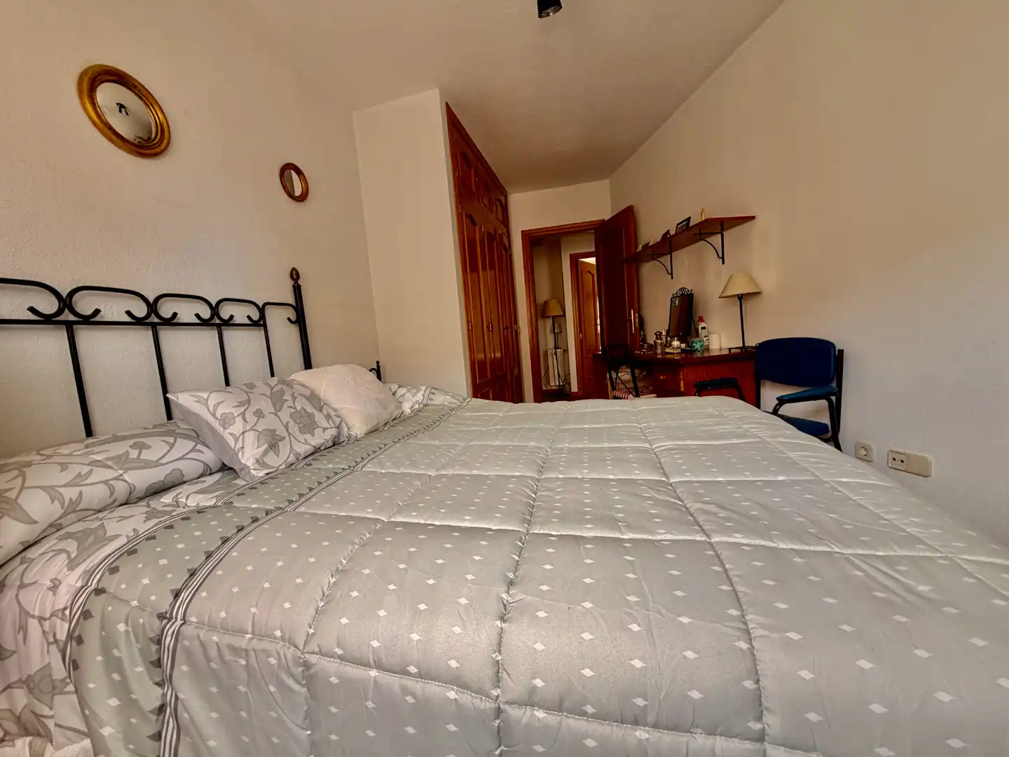 Bedroom of Flat for sale in Madrid  with Air Conditioner, Heating and Parquet flooring