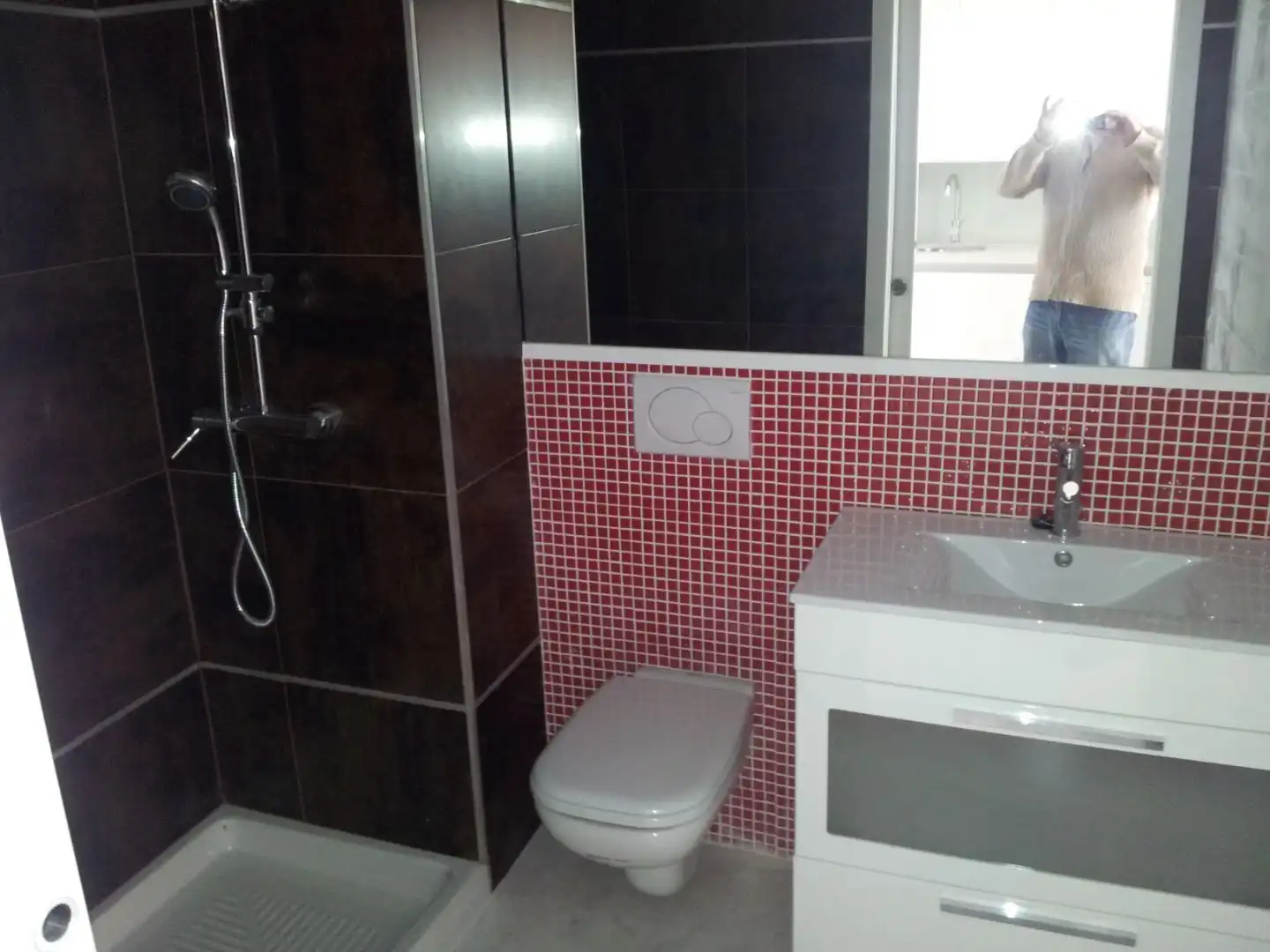 Badezimmer von Wohnung zur Miete in Rascanya