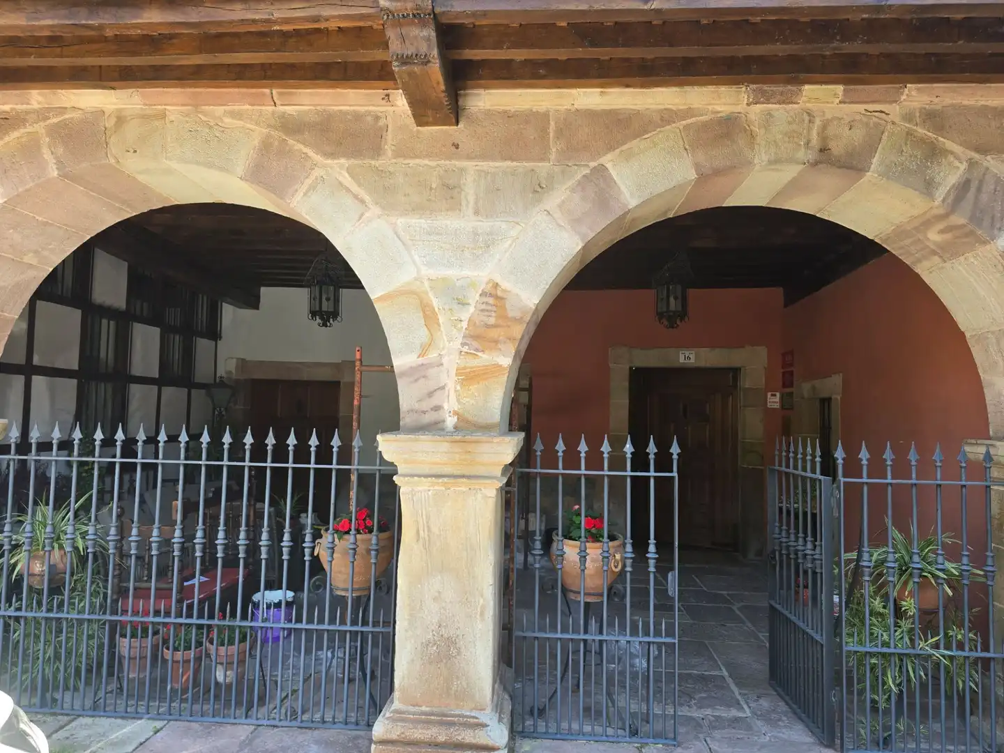 Houses for sale in Valdáliga  with Heating and Private garden