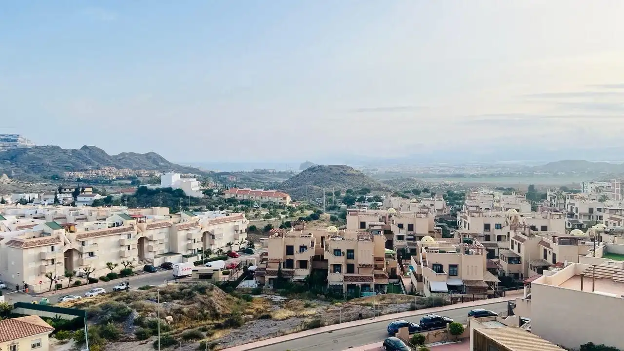 Vista exterior de Apartamento en venta en Águilas con Amueblado y Piscina comunitaria