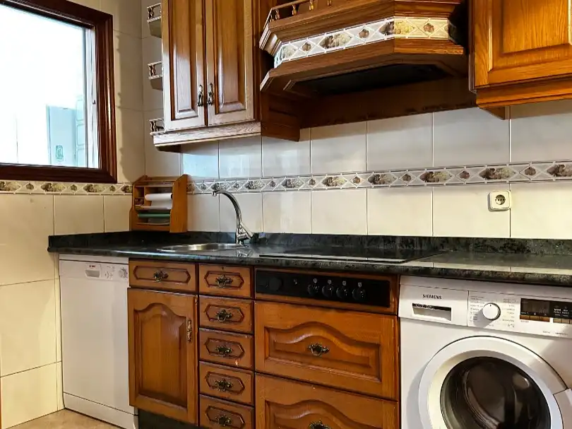 Kitchen of Flat for sale in Getxo   with Terrace