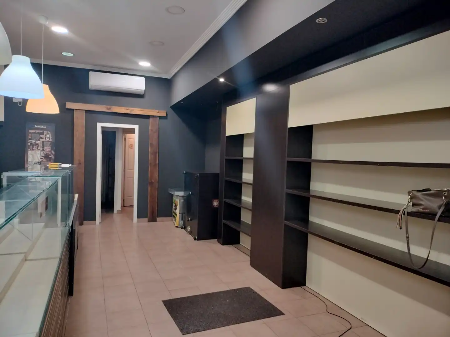Business premises to rent in Calle Rivero, imagen 4