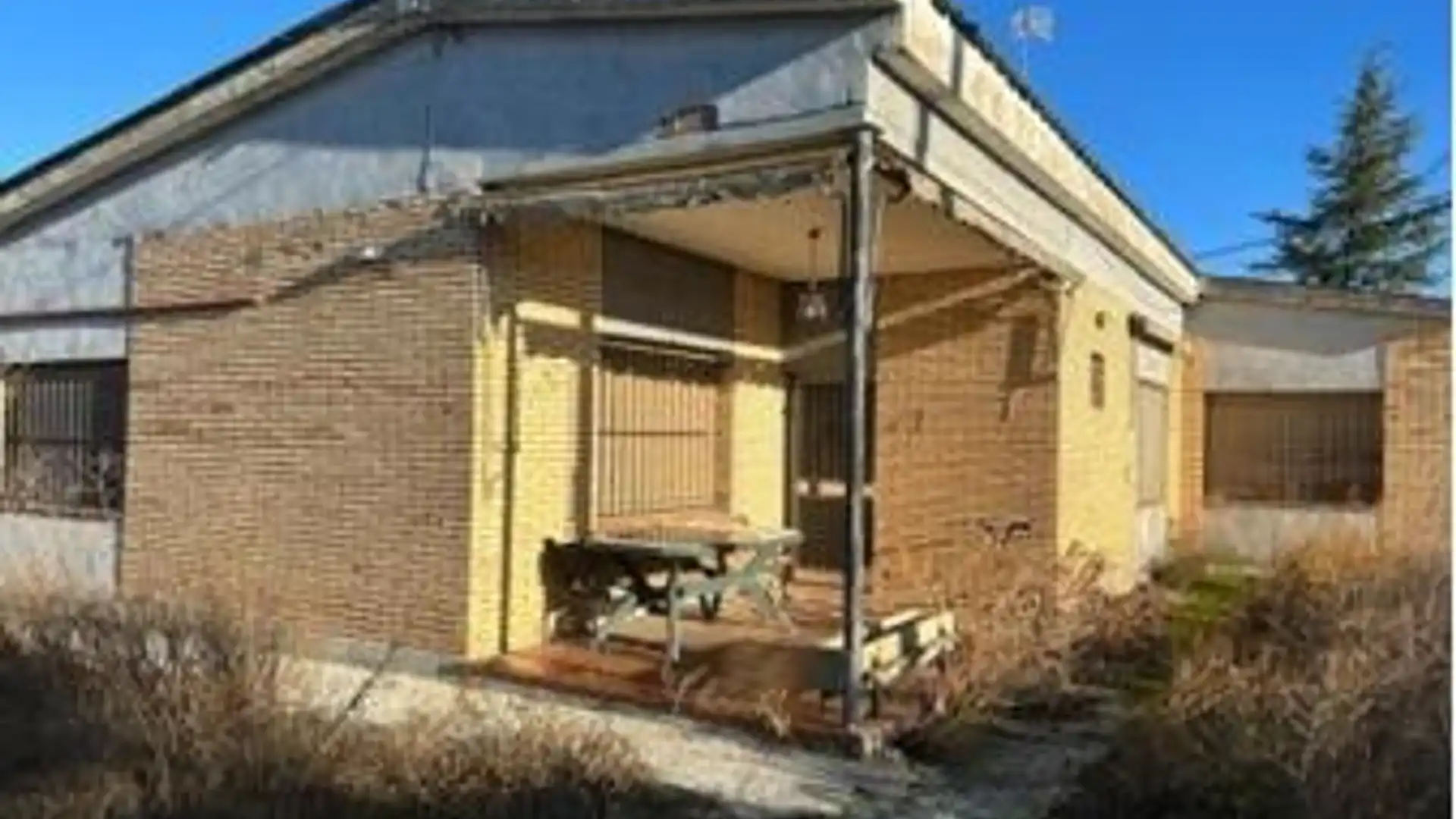 Exterior view of Country homes for sale in Autillo de Campos