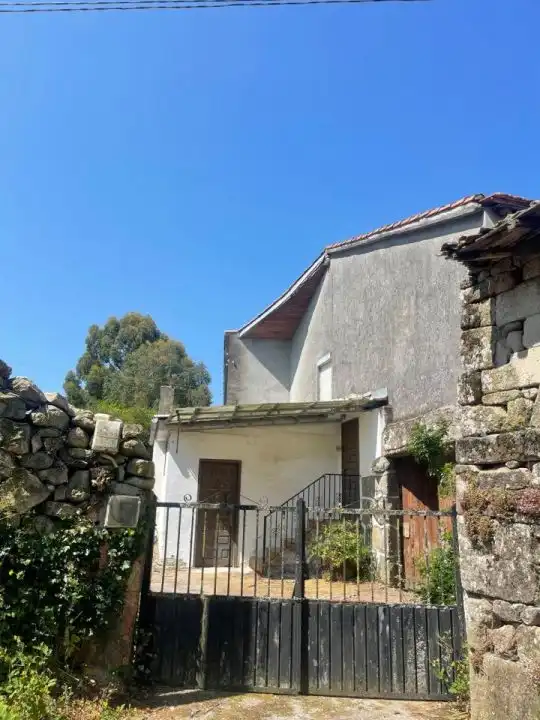 Casa in vendita a Sarreaus