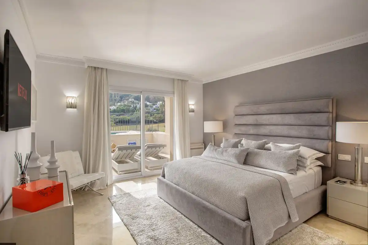 Dúplex amb piscina en venda a Nueva Andalucía, imagen 11