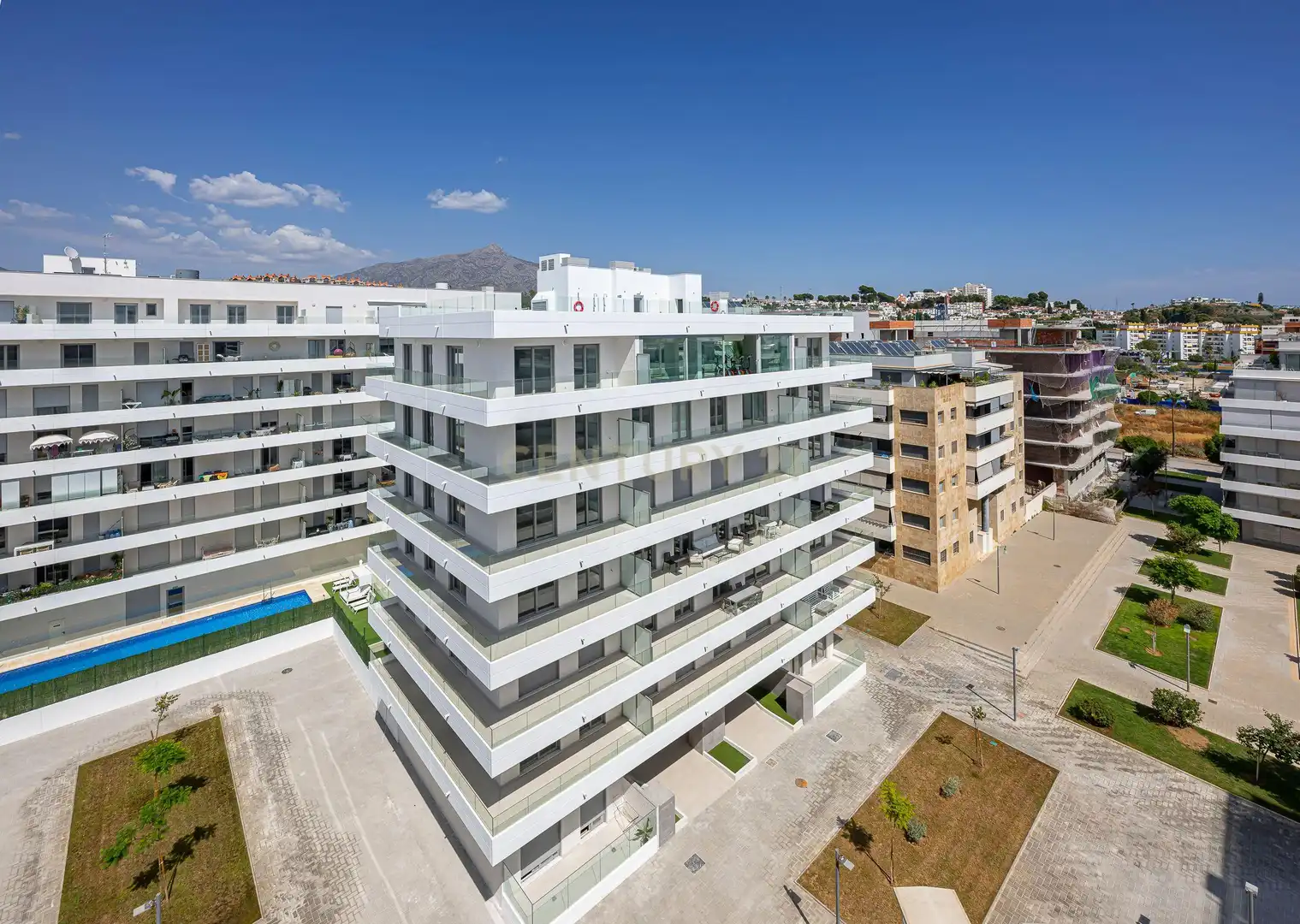 Vista exterior de Apartament en venda en Marbella amb Aire condicionat, Traster i Forn