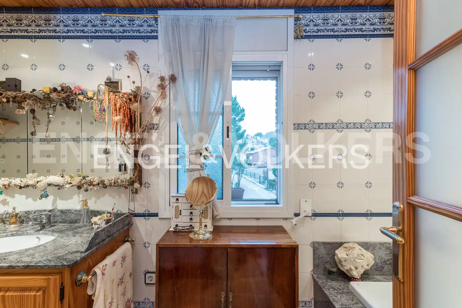 Bathroom of Houses for sale in Rubí  with Air Conditioner, Heating and Private garden