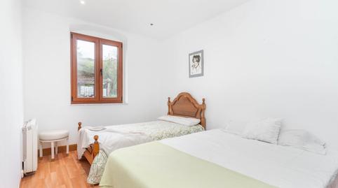 Foto 2 de Piso en venta en Calle de Solvay 'barrio Los Cuarteles', 41, Carbayin - Lieres - Valdesoto, Siero