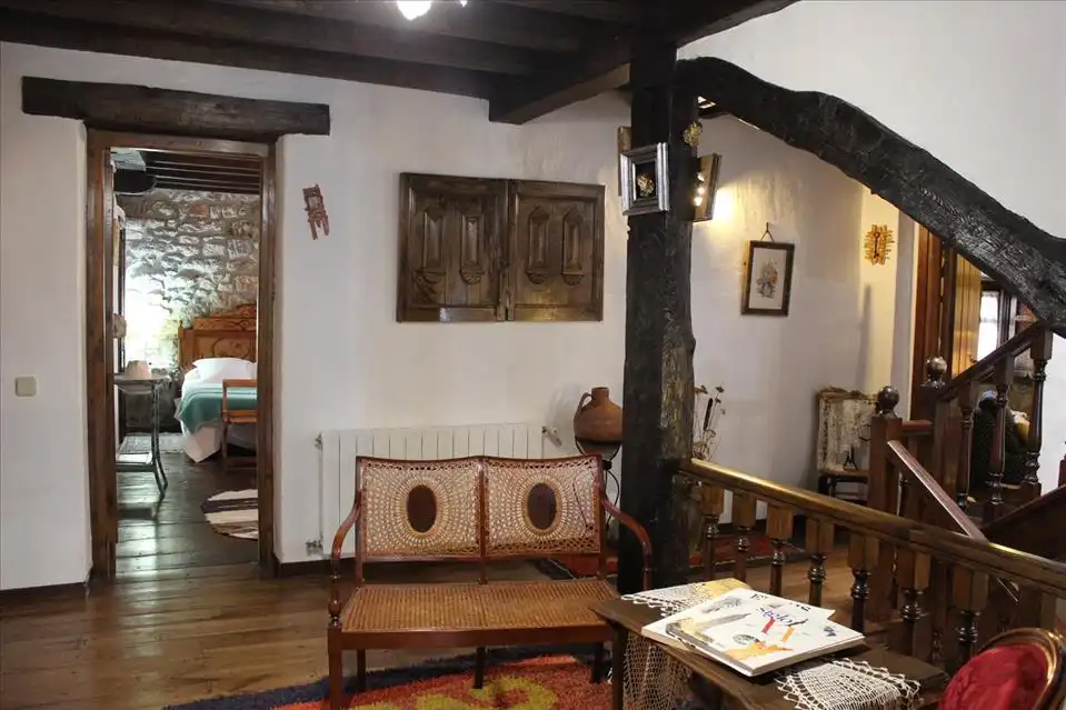 Casa o xalet en venda en Peñamellera Baja amb Calefacció, Moblat i Internet