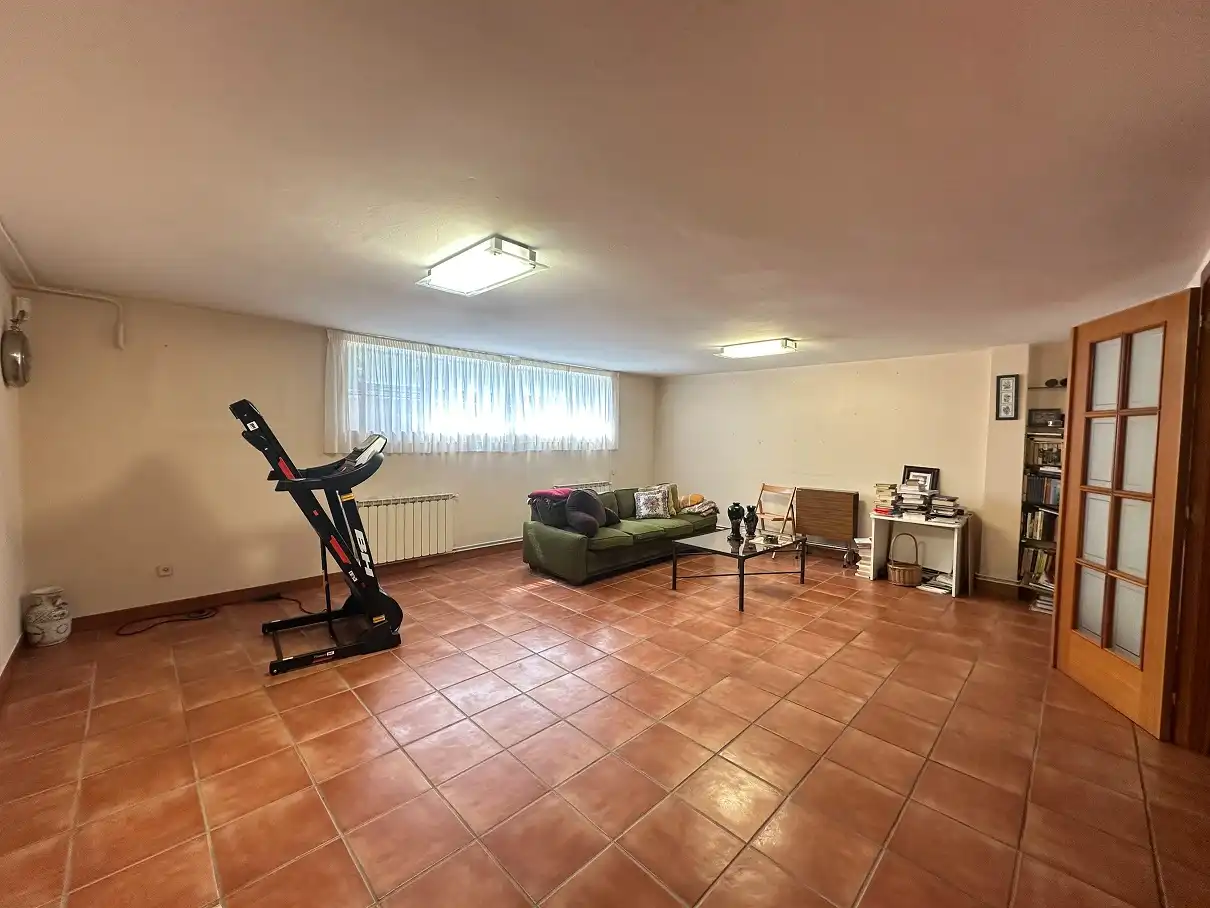 Casa o chalet en venta en Santiago de Compostela  con Calefacción, Jardín privado y Parquet