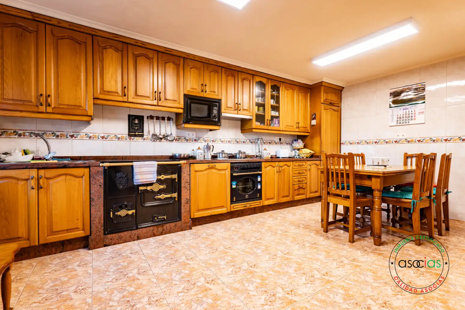 Cocina de Casa o chalet en venta en Gijón  con Calefacción y Amueblado