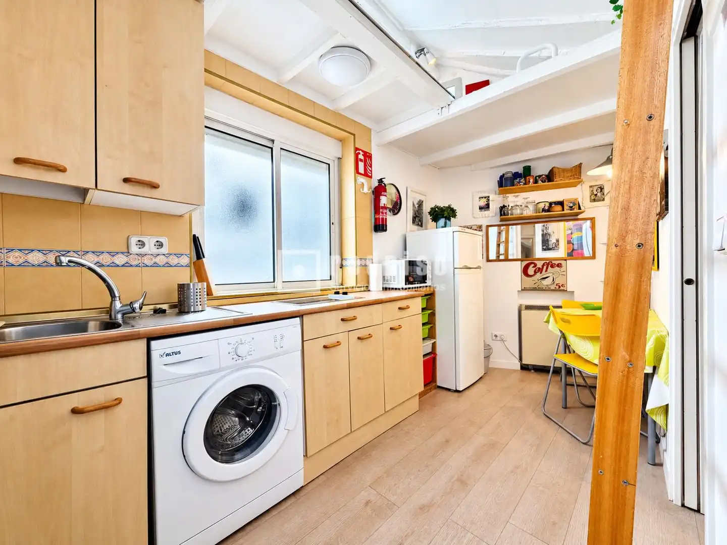 Küche von Maisonette zum Verkauf in Madrid mit Klimaanlage, Heizung und Abstellraum