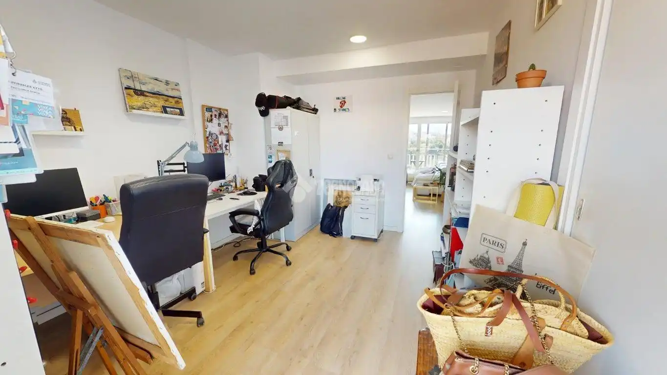 Piso en venta en Valencia con Aire acondicionado, Calefacción y Balcón