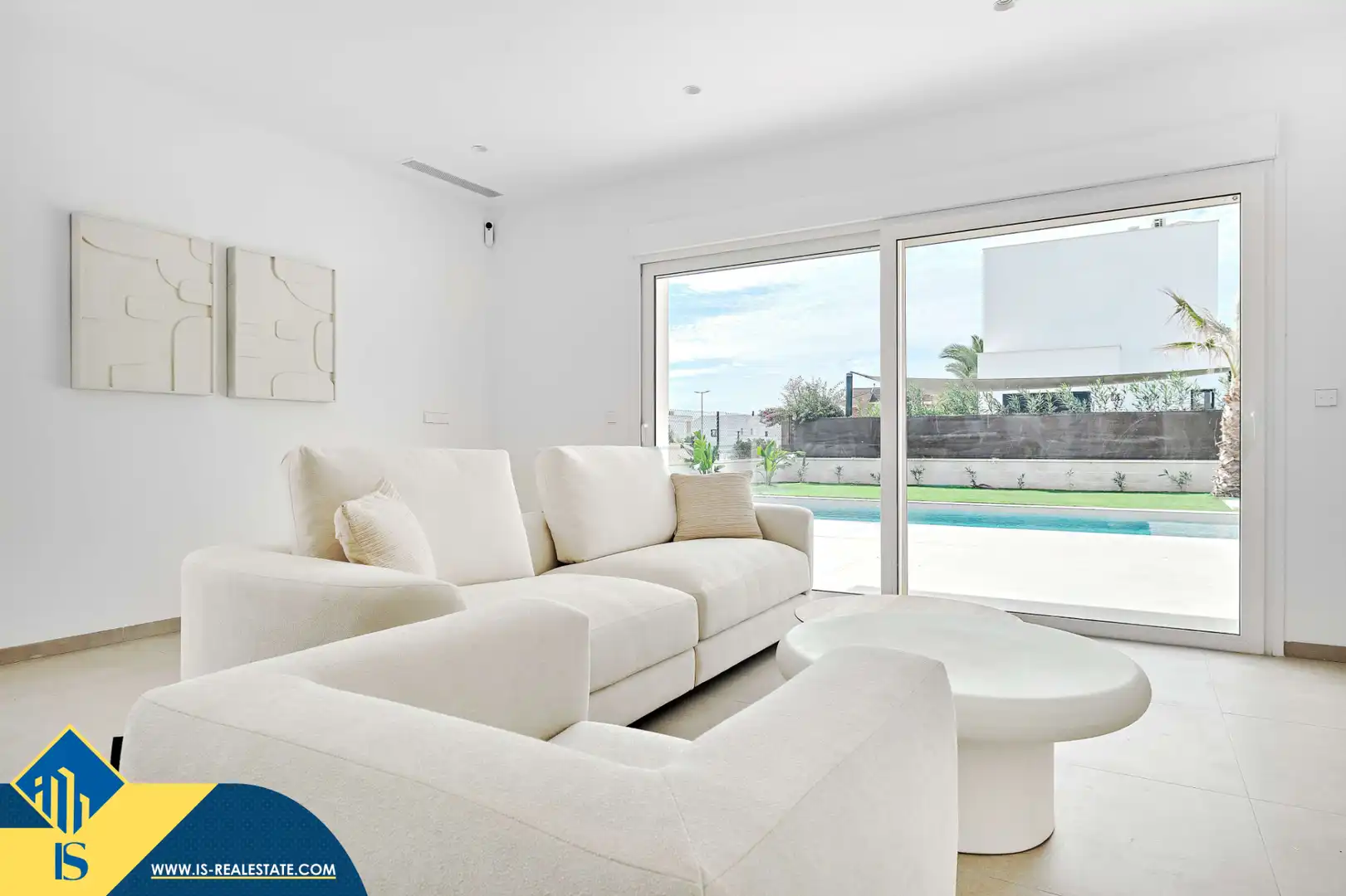 Chalet con piscina en venta en Los Montesinos, imagen 5