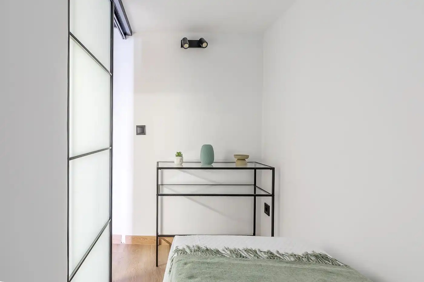 Habitación de Apartamento de alquiler en Madrid con Aire acondicionado, Calefacción y Amueblado