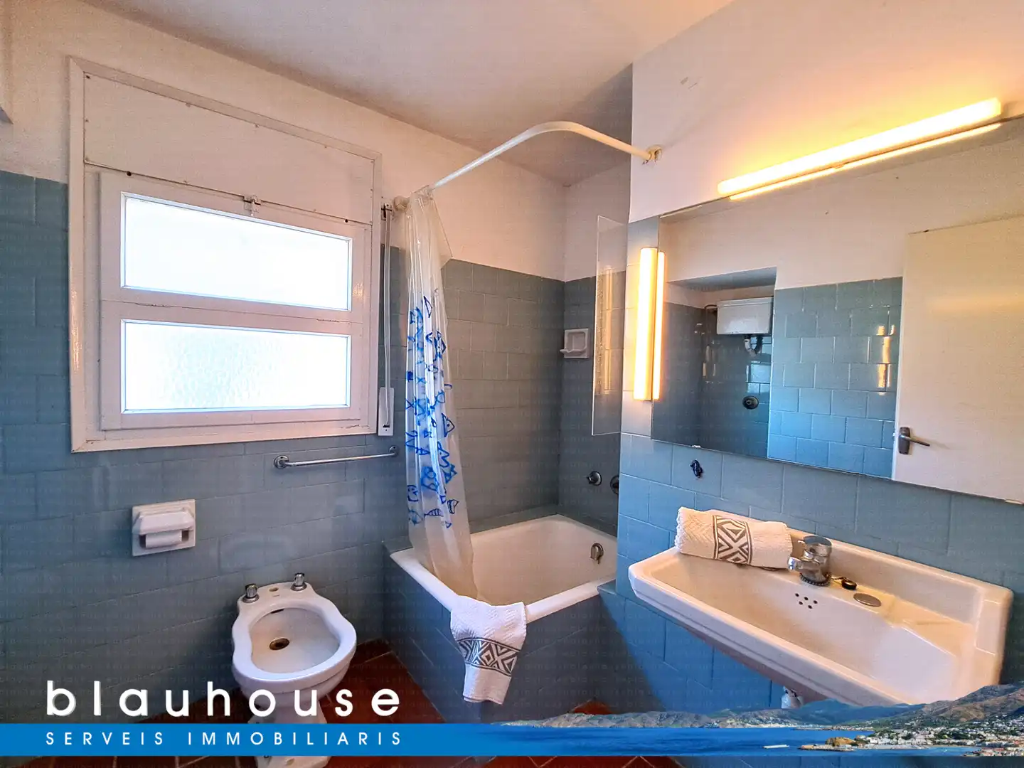 Bathroom of Houses for sale in Llançà  with Private garden, Terrace and Storage room