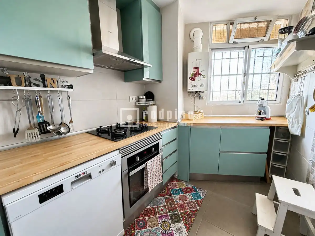 Cocina de Piso en venta en Torremolinos con Aire acondicionado, Terraza y Piscina