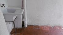 Bathroom of Flat for sale in Figueres