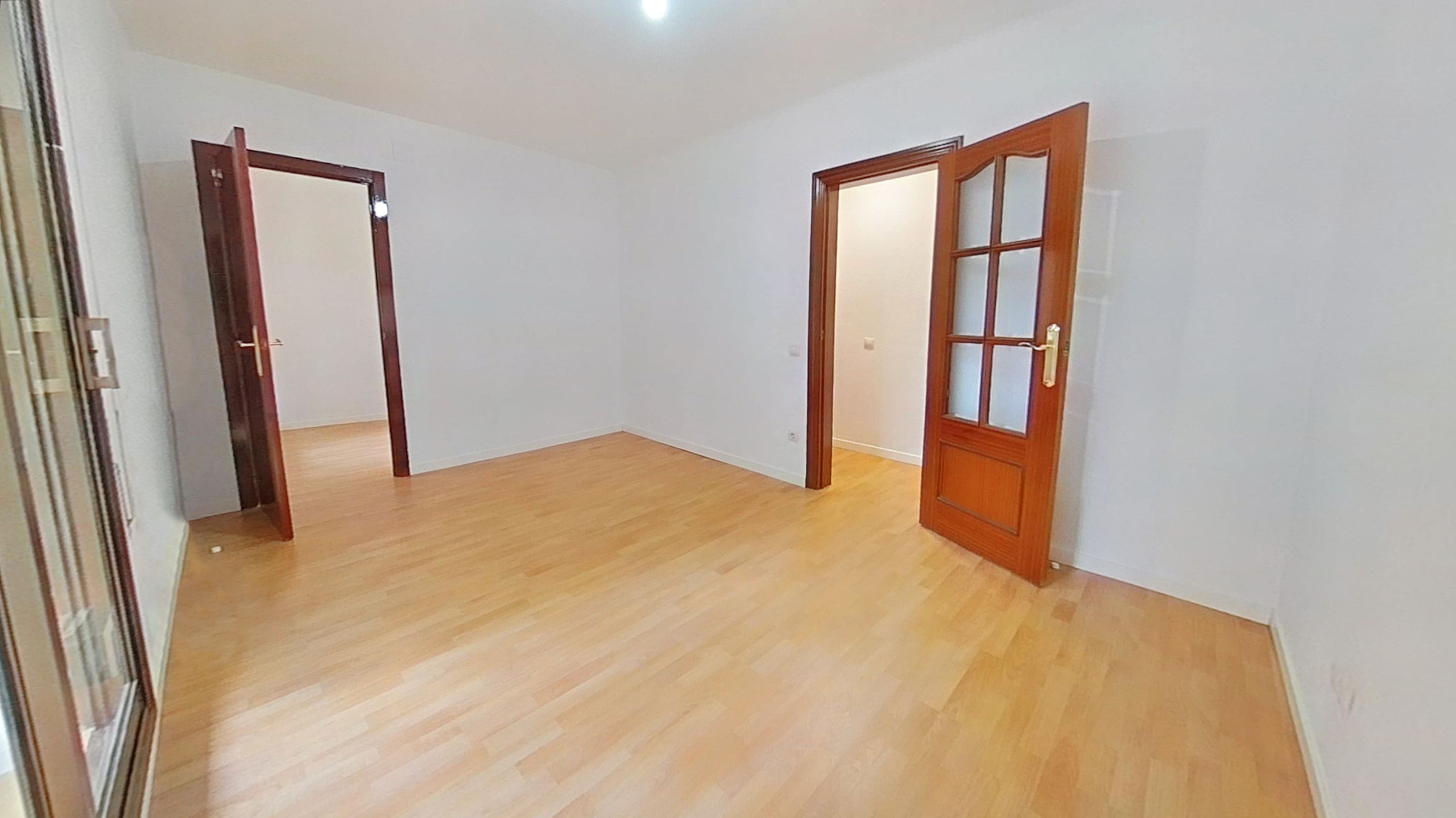 Flat for sale in  Barcelona Capital  with Oven