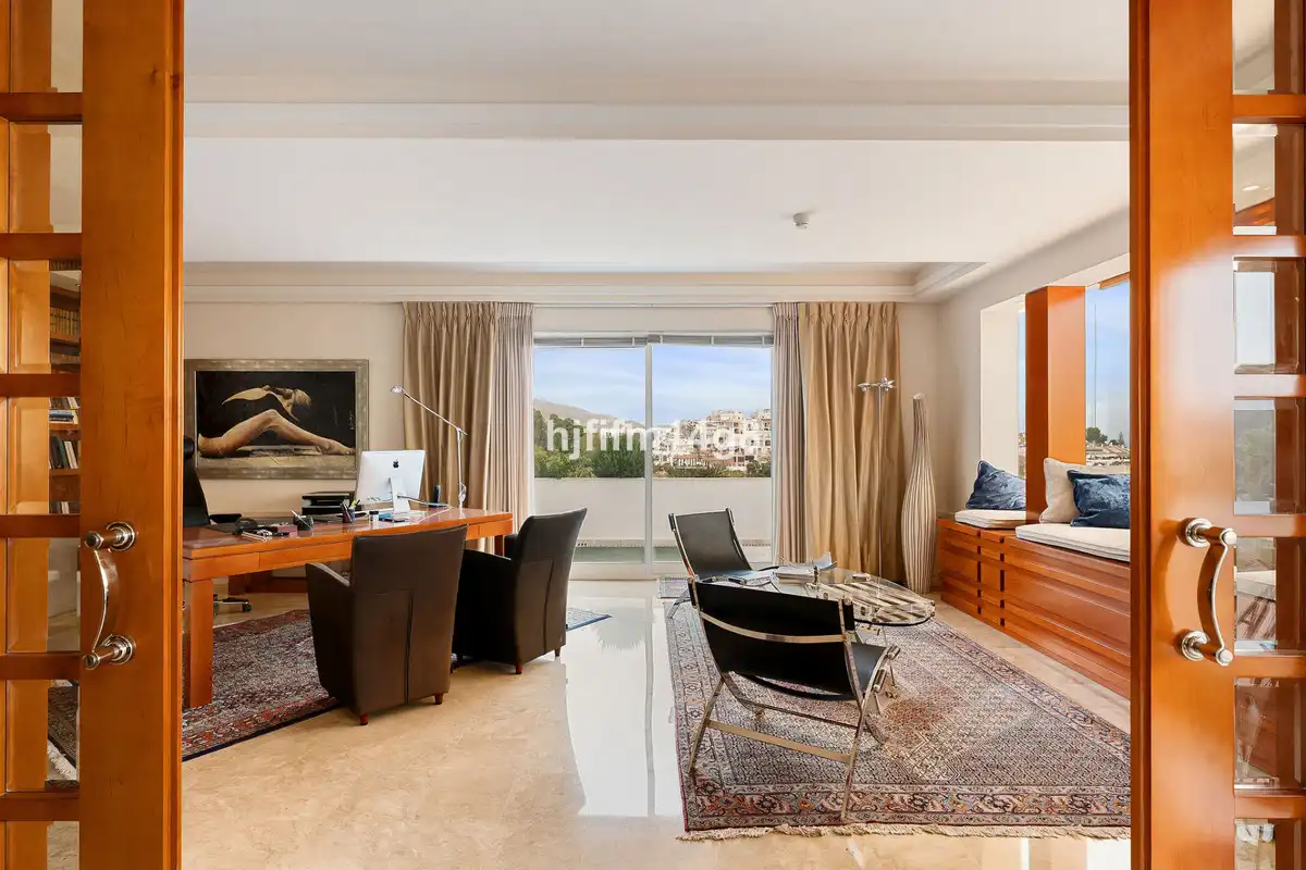 Penthouse mit Aufzug zum Verkauf in Nueva Andalucía, imagen 18