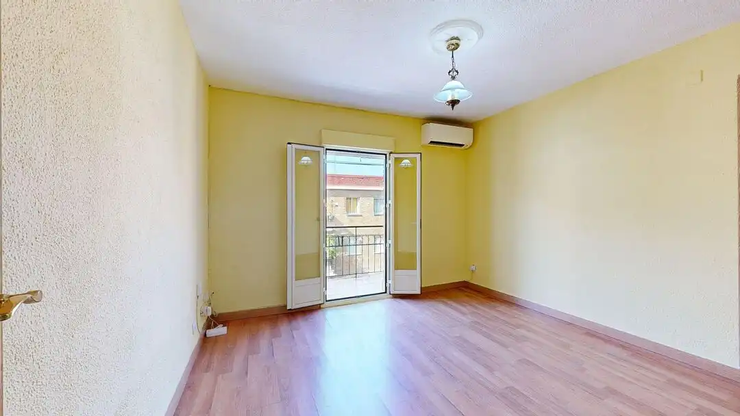 Habitación de Piso en venta en Madrid con Aire acondicionado, Calefacción y Terraza