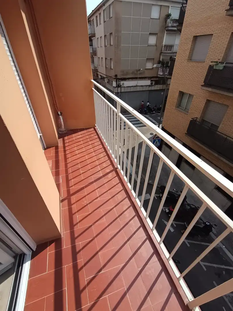 Flat for rent in RIU TERRI, Eixample Sud – Migdia