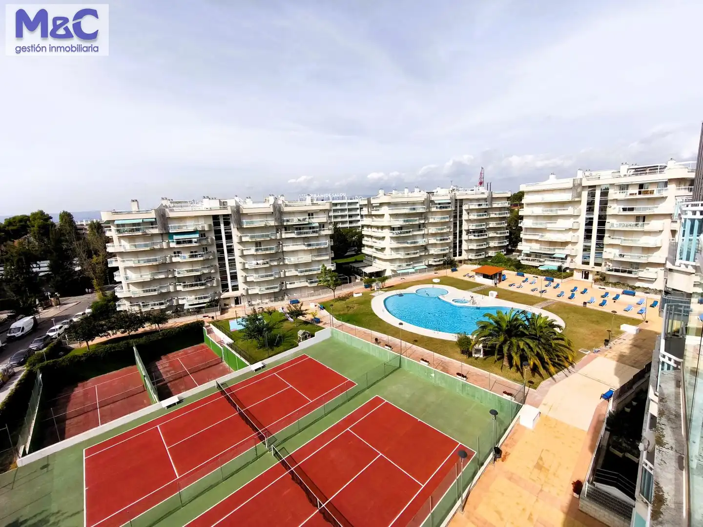 Piscina de Àtic en venda en Salou amb Aire condicionat, Calefacció i Terrassa