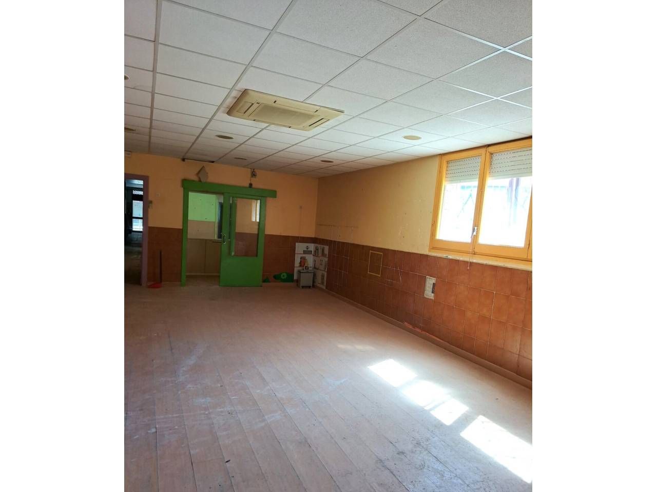 Premises to rent in Cornellà de Llobregat