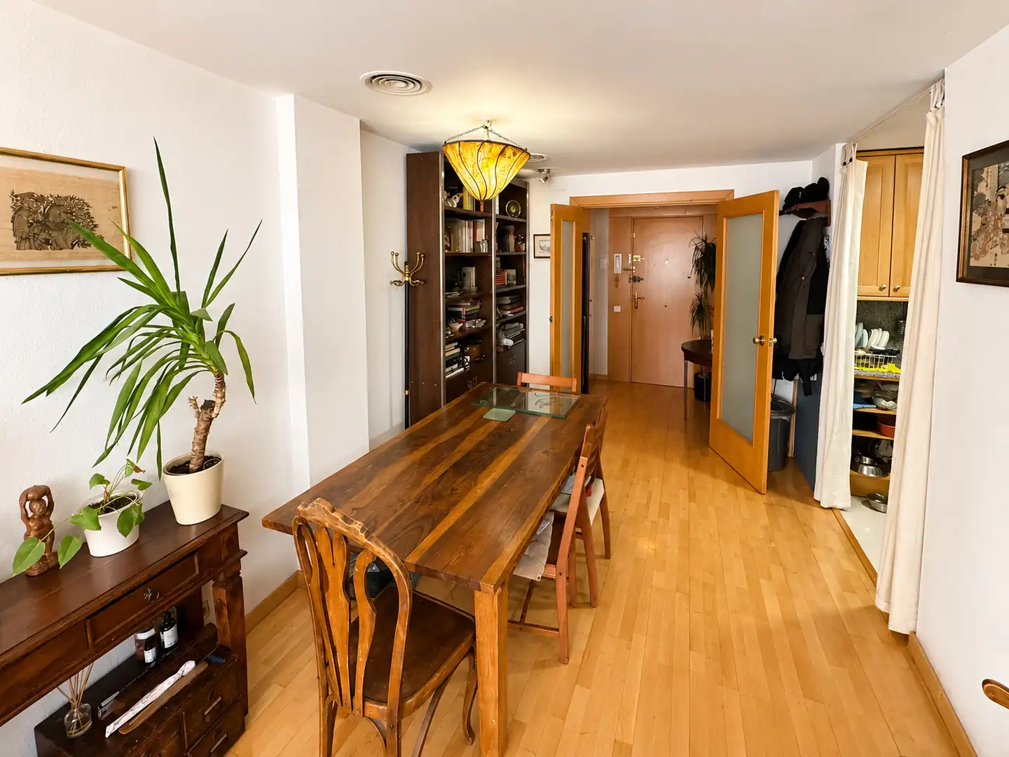 Flat for sale in Carrer del Torrent de la Bomba, Centre - Estació