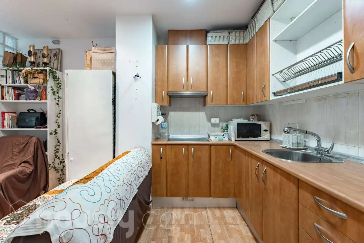 Cocina de Planta baja en venta en Barcelona