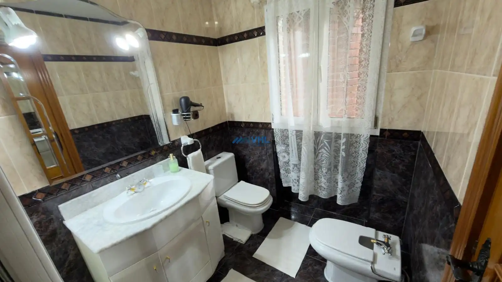 Casa amb jardí en venda a Barrio Sámano 86D, imagen 62