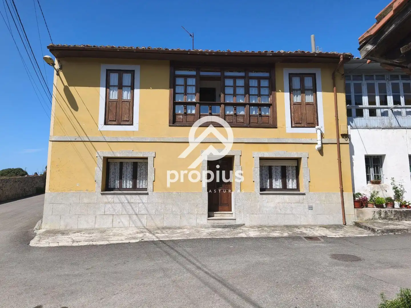 House for sale in Porrua