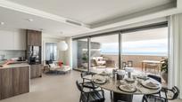 Sala d'estar de Apartament en venda en Málaga Capital amb Aire condicionat, Terrassa i Piscina