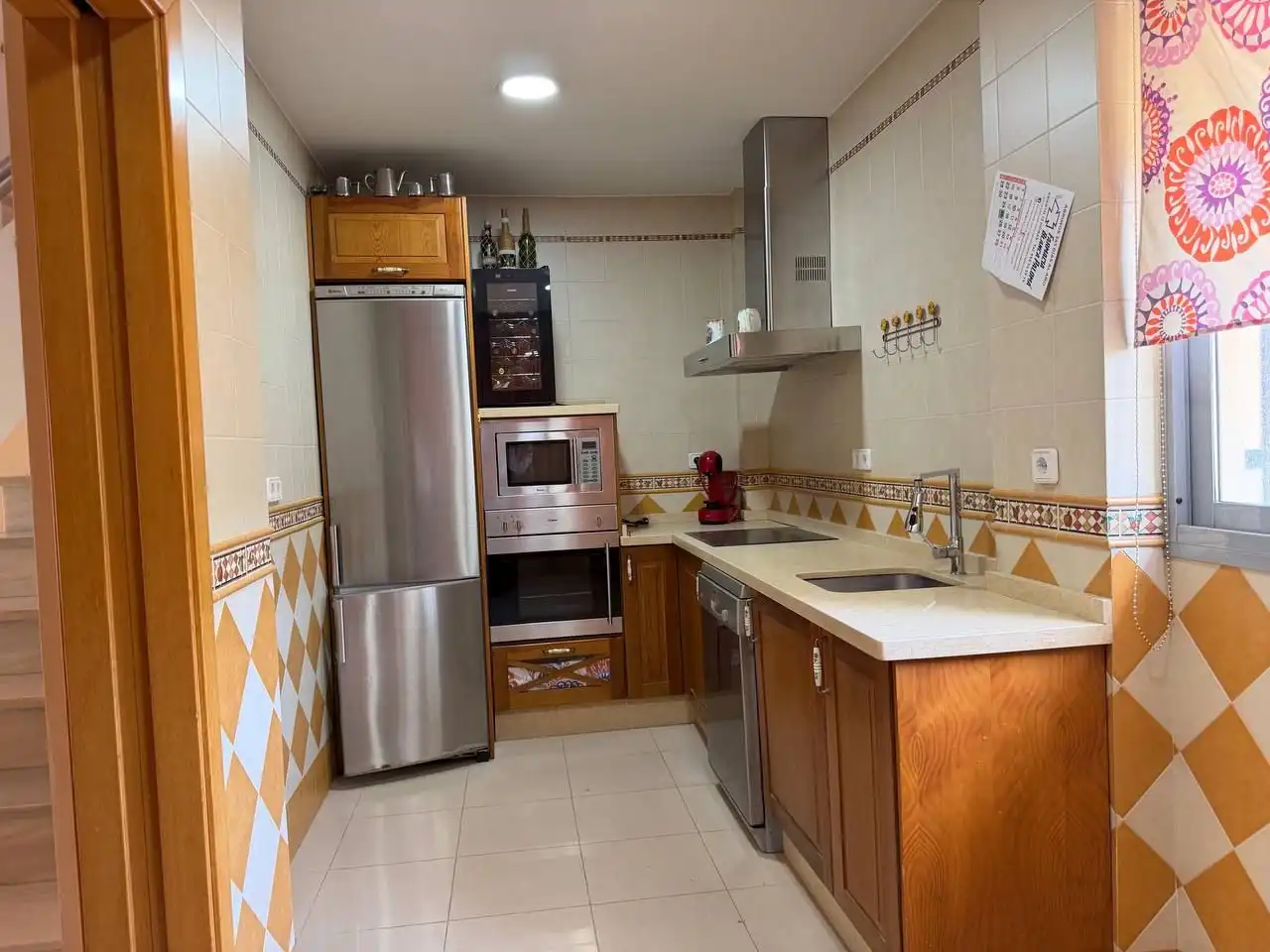 Cocina de Casa adosada en venta en Bormujos con Alarma