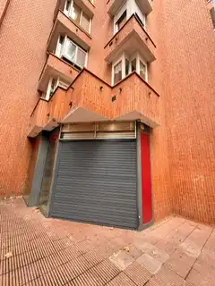 Local comercial de lloguer a Pintor Aurelio Verá-Fajardo Kalea 2, imagen 3