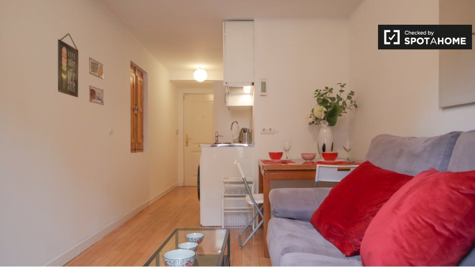 Flat to rent in Puerta del Ángel