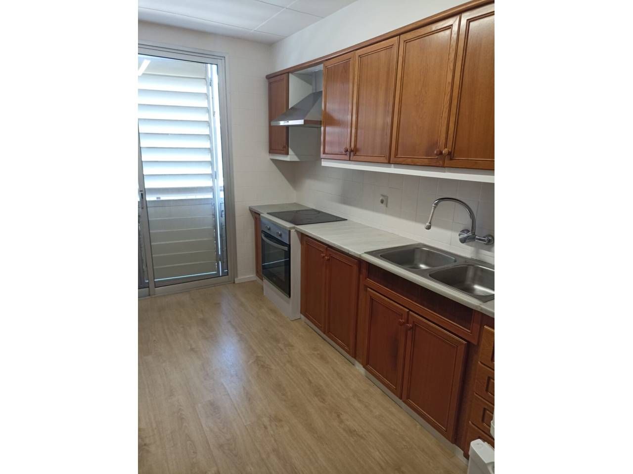 Kitchen of Flat for sale in Olot  with Heating, Parquet flooring and Storage room