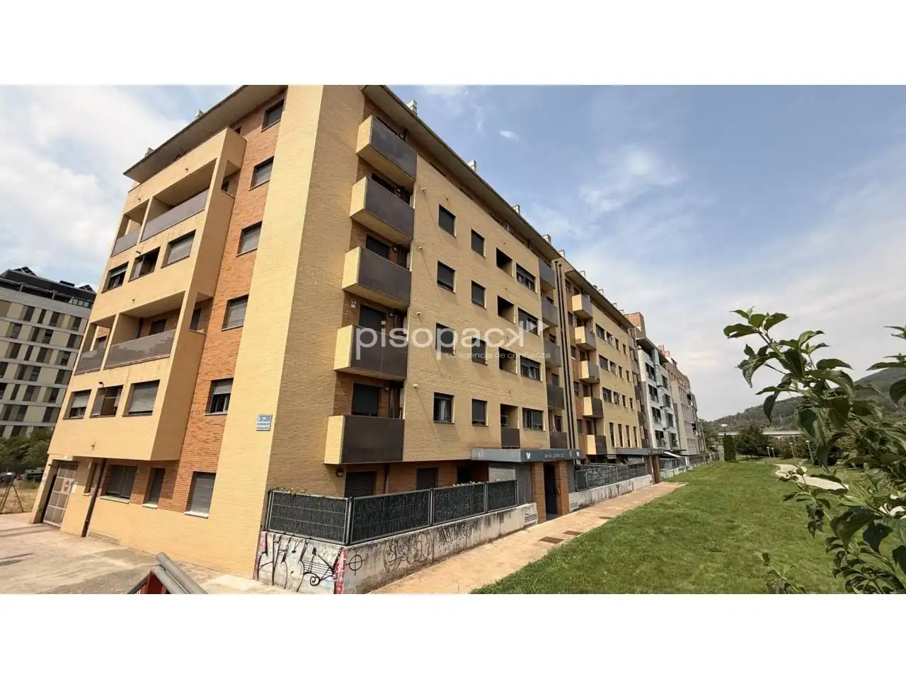 Vista exterior de Piso en venta en Berrioplano / Berriobeiti con Calefacción, Parquet y Terraza