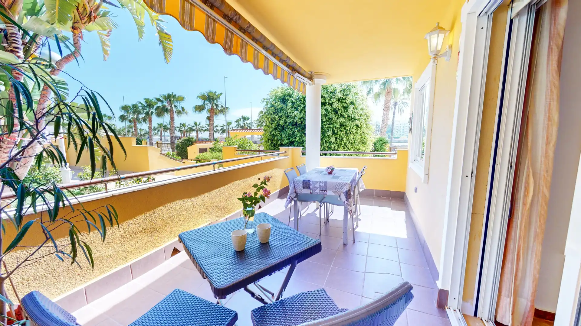 Terraza de Apartamento de alquiler en Dénia con Aire acondicionado, Calefacción y Terraza